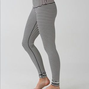 RARE! Lululemon striped leggings size2! RipTag!
